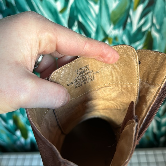 Lucky brand Persee booties size 10 - Picture 7 of 9
